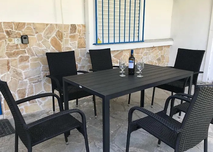 Calista Luxury Appt Appartement Polychrono