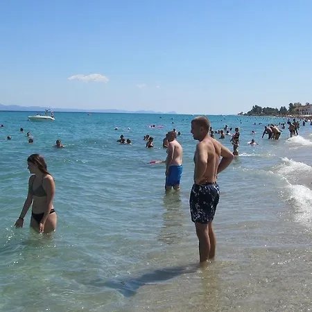 Calista Luxury Appt *