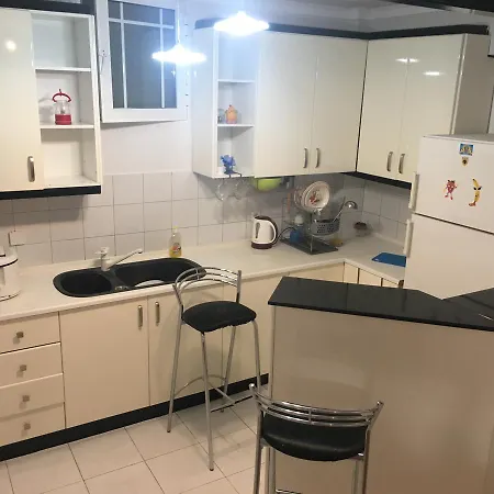 Calista Luxury Appt Daire Polychrono