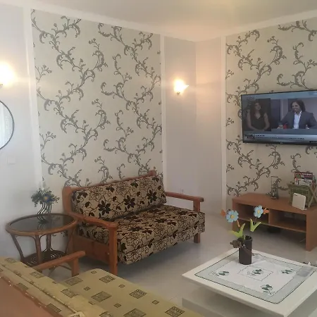 Calista Luxury Appt * Polychrono