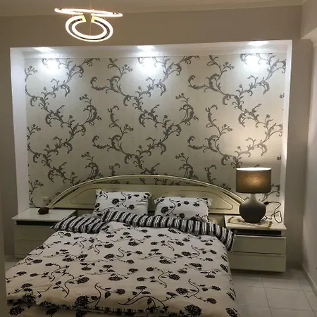 Calista Luxury Appt *